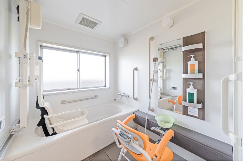 Best Walk-in Tub Replacement Contractors in Wyandotte, MI